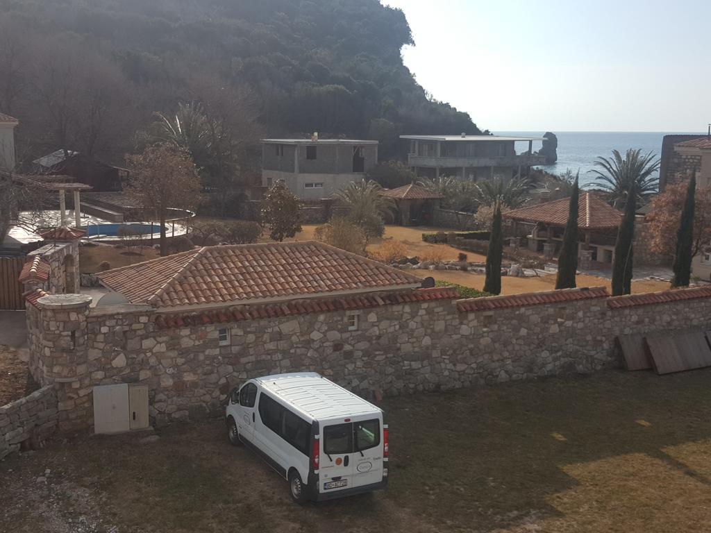 Buljarica Bay Apartments Petrovac ภายนอก รูปภาพ