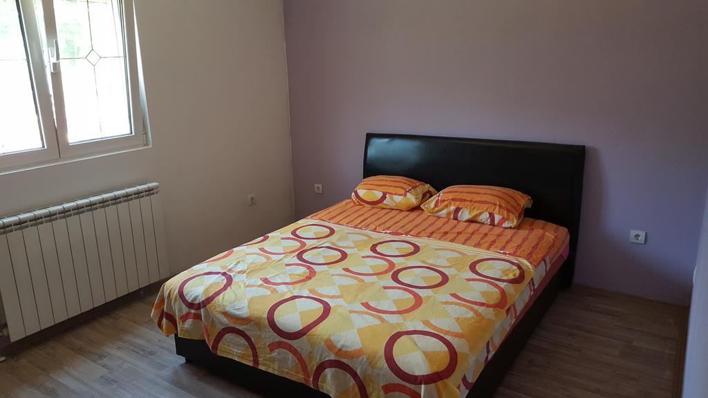 Buljarica Bay Apartments Petrovac ภายนอก รูปภาพ