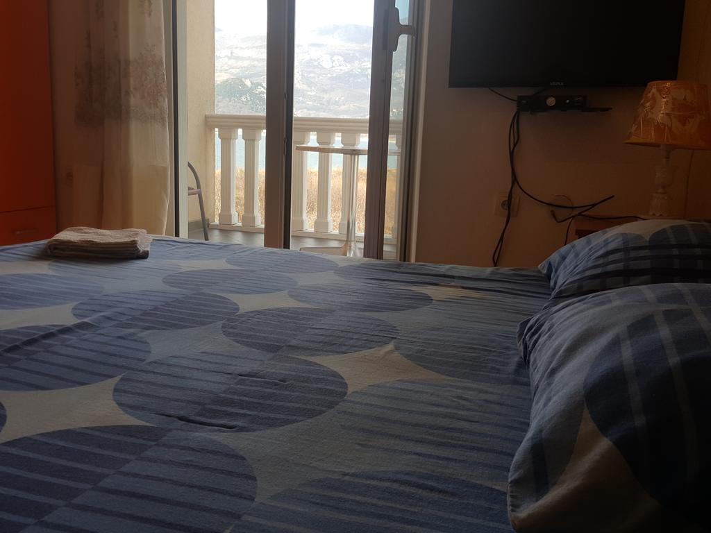 Buljarica Bay Apartments Petrovac ภายนอก รูปภาพ