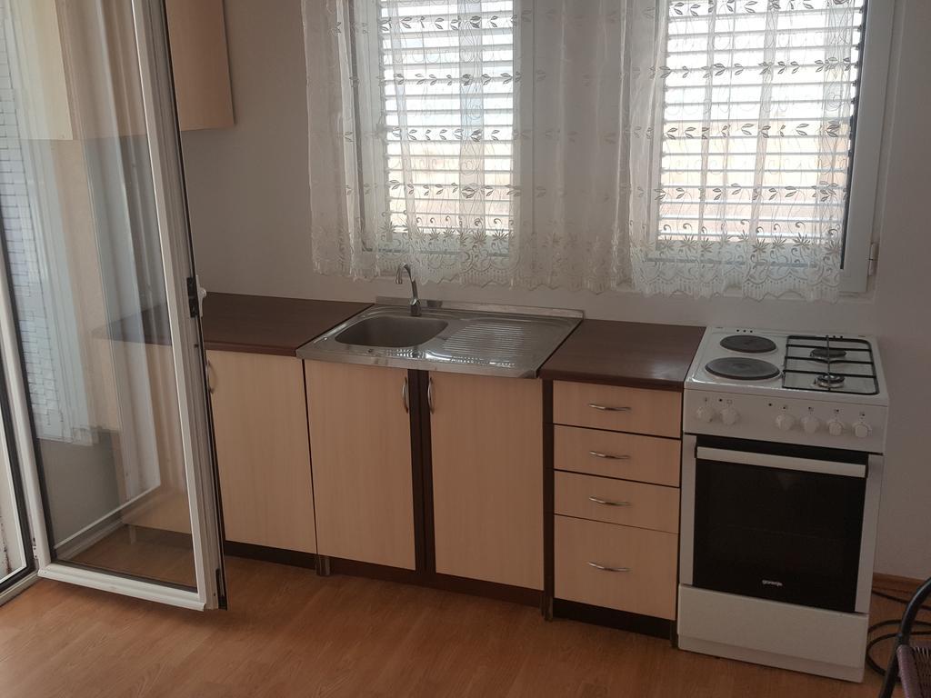 Buljarica Bay Apartments Petrovac ภายนอก รูปภาพ