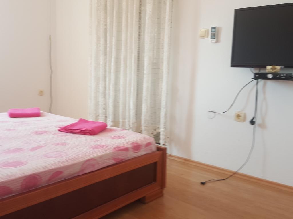 Buljarica Bay Apartments Petrovac ภายนอก รูปภาพ