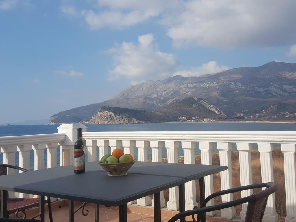 Buljarica Bay Apartments Petrovac ภายนอก รูปภาพ