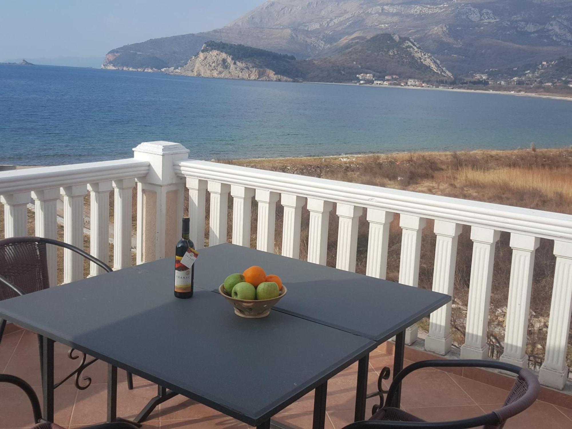 Buljarica Bay Apartments Petrovac ภายนอก รูปภาพ
