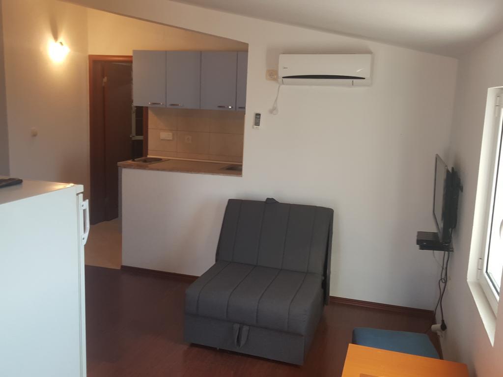 Buljarica Bay Apartments Petrovac ภายนอก รูปภาพ