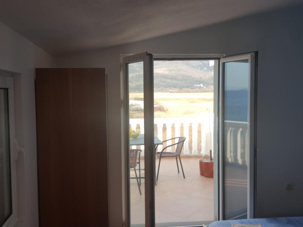 Buljarica Bay Apartments Petrovac ภายนอก รูปภาพ