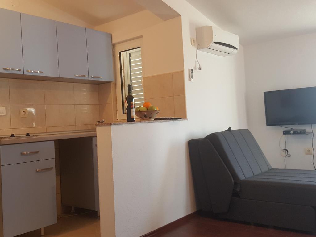 Buljarica Bay Apartments Petrovac ภายนอก รูปภาพ