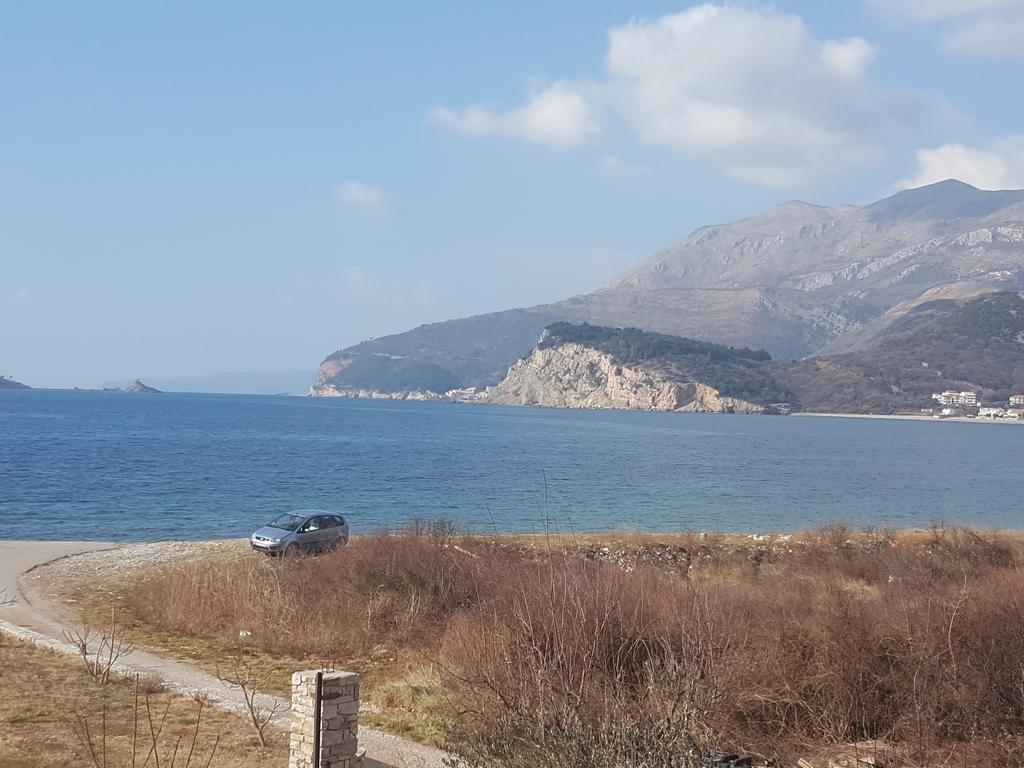 Buljarica Bay Apartments Petrovac ภายนอก รูปภาพ