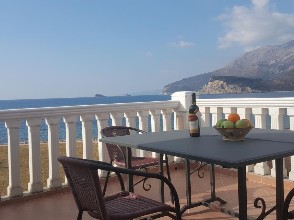 Buljarica Bay Apartments Petrovac ภายนอก รูปภาพ