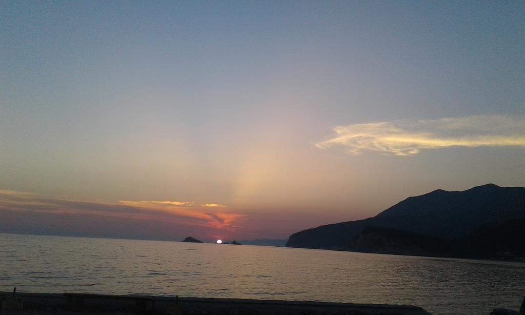 Buljarica Bay Apartments Petrovac ภายนอก รูปภาพ